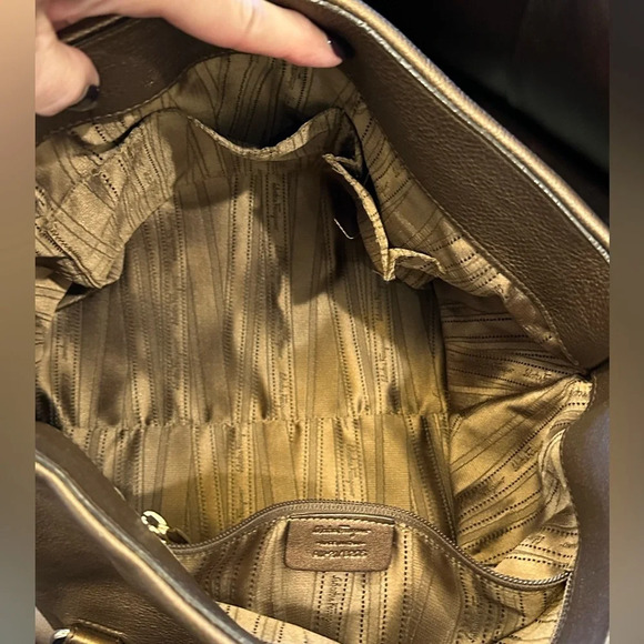 Gorgeous Rare Salvatore Ferragamo Bronze Metallic Leather Satchel NEW w/o Tags - Picture 11 of 12